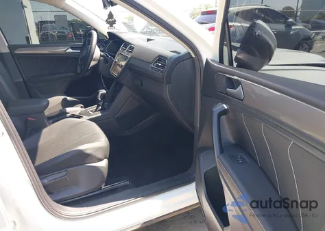 2022 Volkswagen Tiguan 2.0T Se z USA, uszkodzony, nr VIN 3VV3B7AXXNM177415